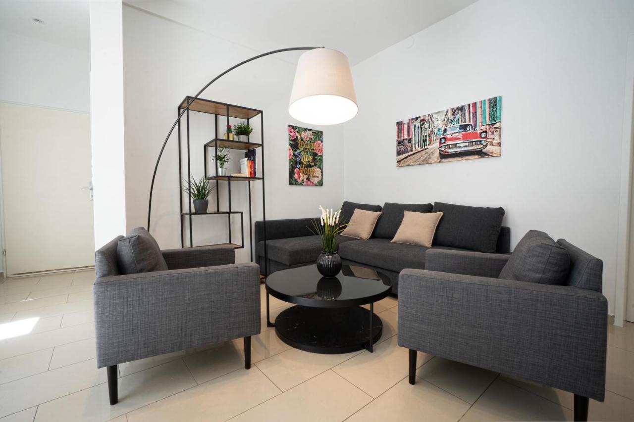 Modern And Lovely Next To Subway Station * Viena