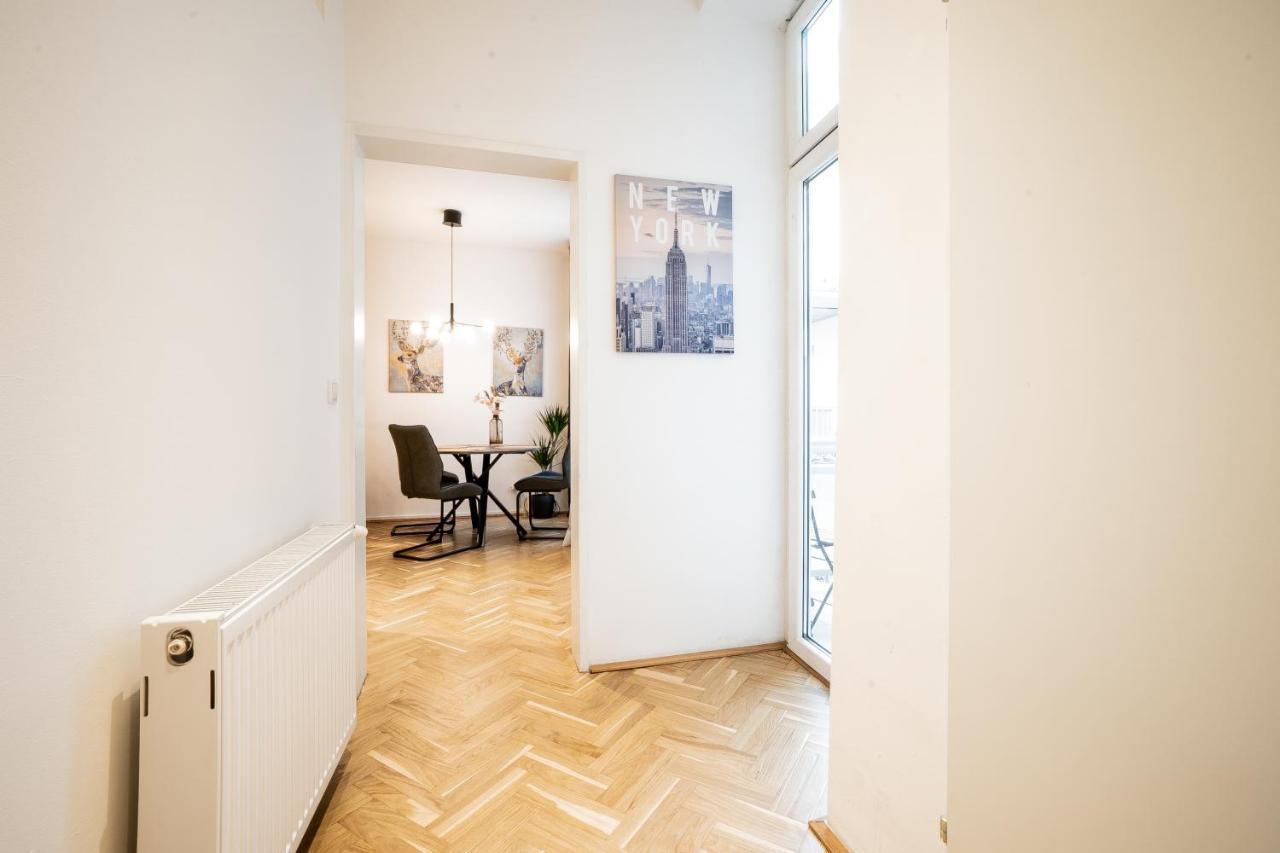 Appartement Modern And Lovely Next To Subway Station Wenen